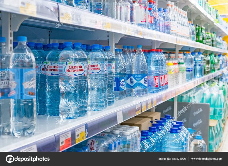 Dónde comprar agua purificada en San Ángel 46 botellas de agua purificada en estante