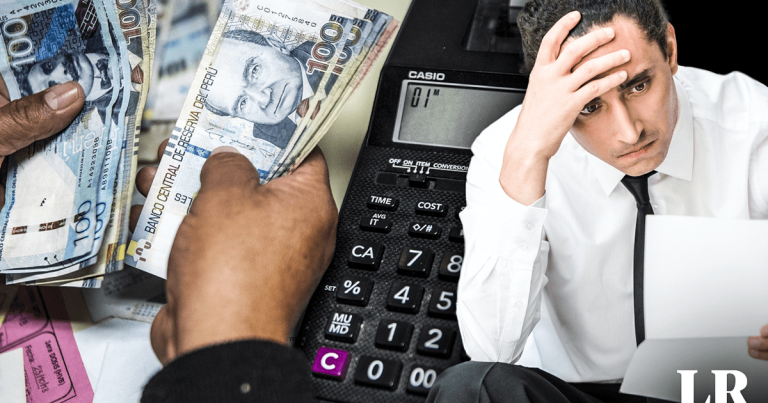 Cómo Calcular Tu Liquidación por Despido de Manera Sencilla 25 calculadora con dinero y documentos laborales