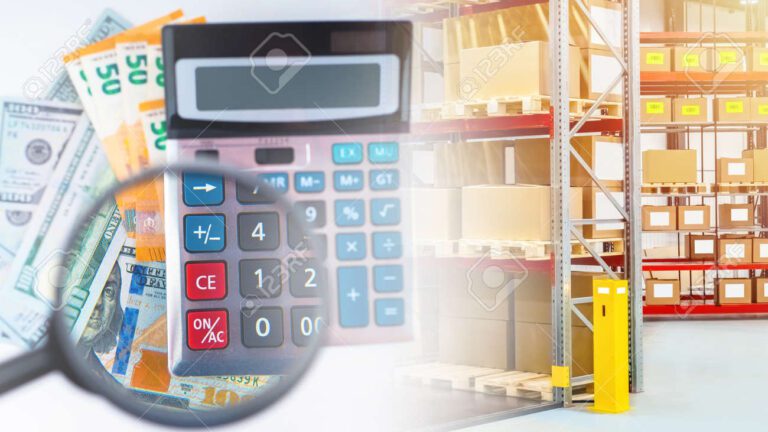 Cómo calcular el costo promedio de una tarjeta de almacén 4 calculadora y tarjetas de almacen en mesa