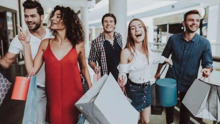 compras y ofertas en un ambiente festivo