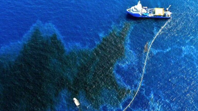 Qué efectos tienen los derrames de combustible en el mar 21 derrame de petroleo en el oceano