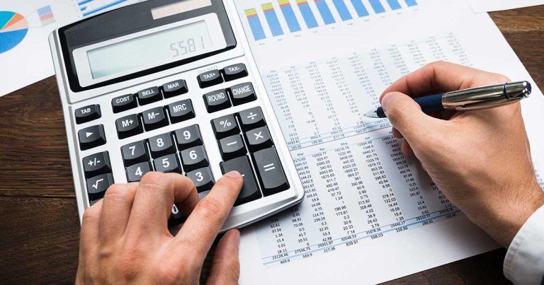 Cómo puedo calcular cuánto debo pagar de luz cada mes 3 factura de electricidad y calculadora