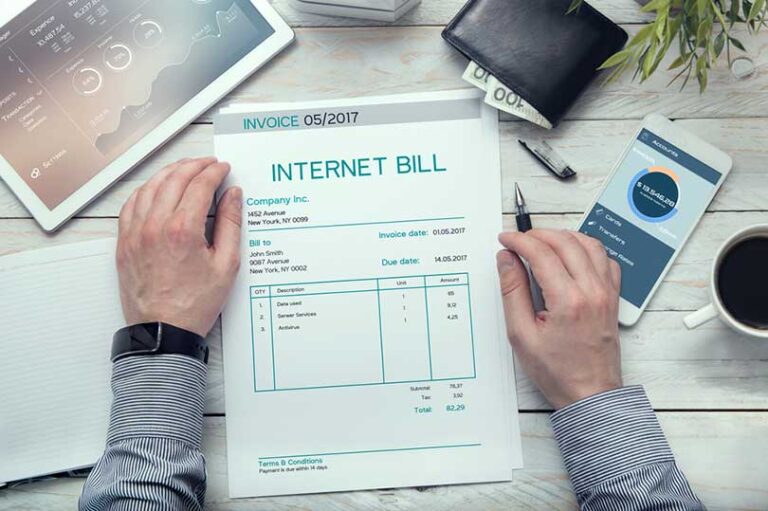 Por qué AT&T me está cobrando de más en mi factura 9 factura de servicios de telecomunicaciones
