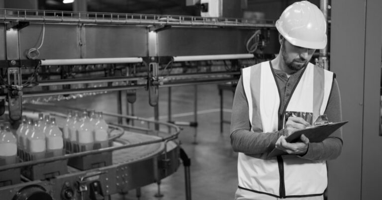 Qué es la producción por lotes o discontinua y sus ventajas 3 maquinaria en una fabrica de lotes