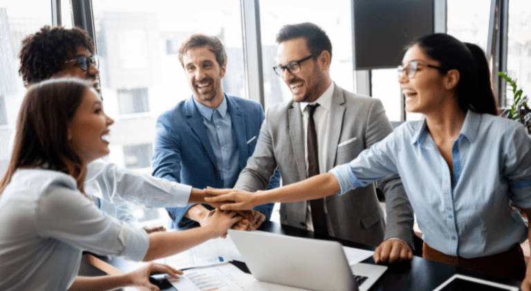 Puedo ser asalariado y persona fÃsica con actividad empresarial al mismo tiempo 19 persona trabajando en dos entornos diferentes