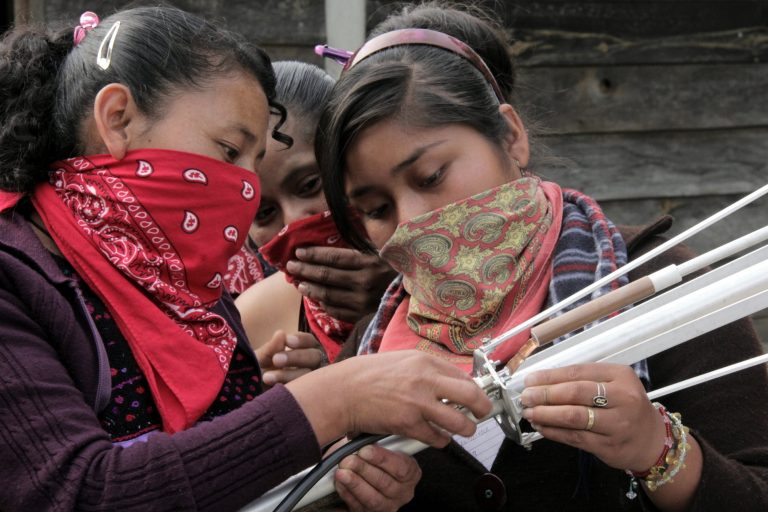 Qué es el Aro AM, la radio que une a Oaxaca 45 radio en oaxaca comunidad y tradicion