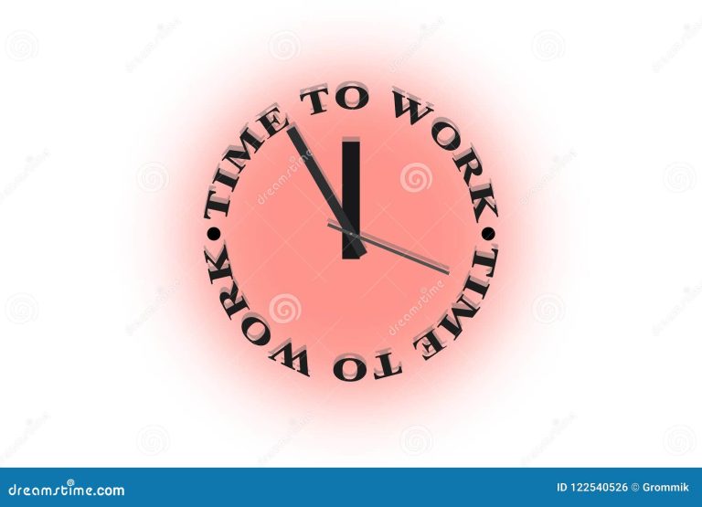 Cuántas horas son consideradas medio tiempo laboral en México 42 reloj marcando horas de trabajo