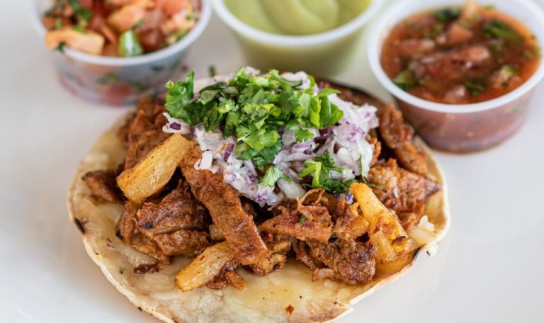 Dónde encontrar la mejor taquería Los Cuñados en Ciudad Juárez 22 tacos deliciosos en ciudad juarez
